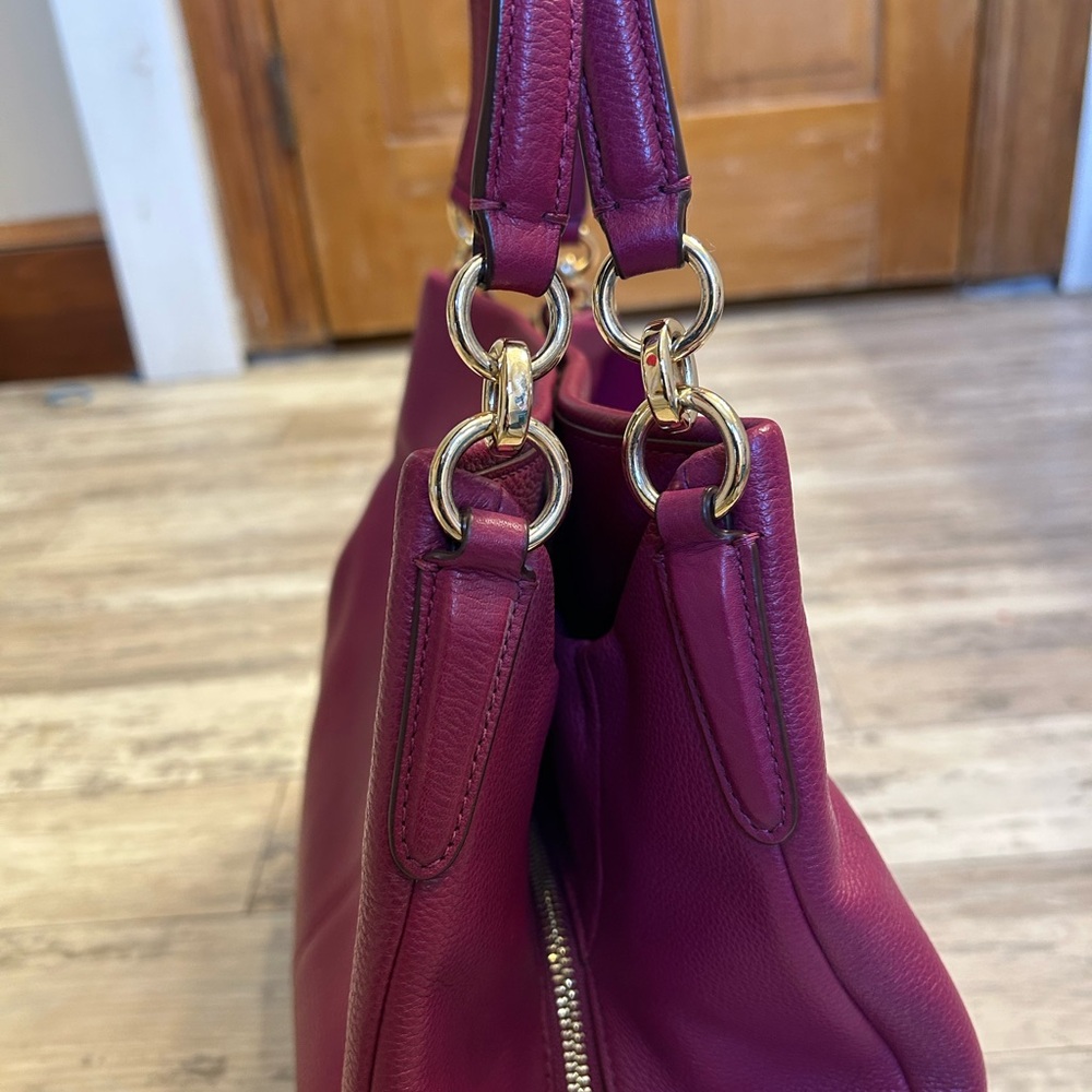Coach Madison Pheobe Shoulder Bag in Pebbled Cranberry/Raspberry Leather - Picture 14 of 16